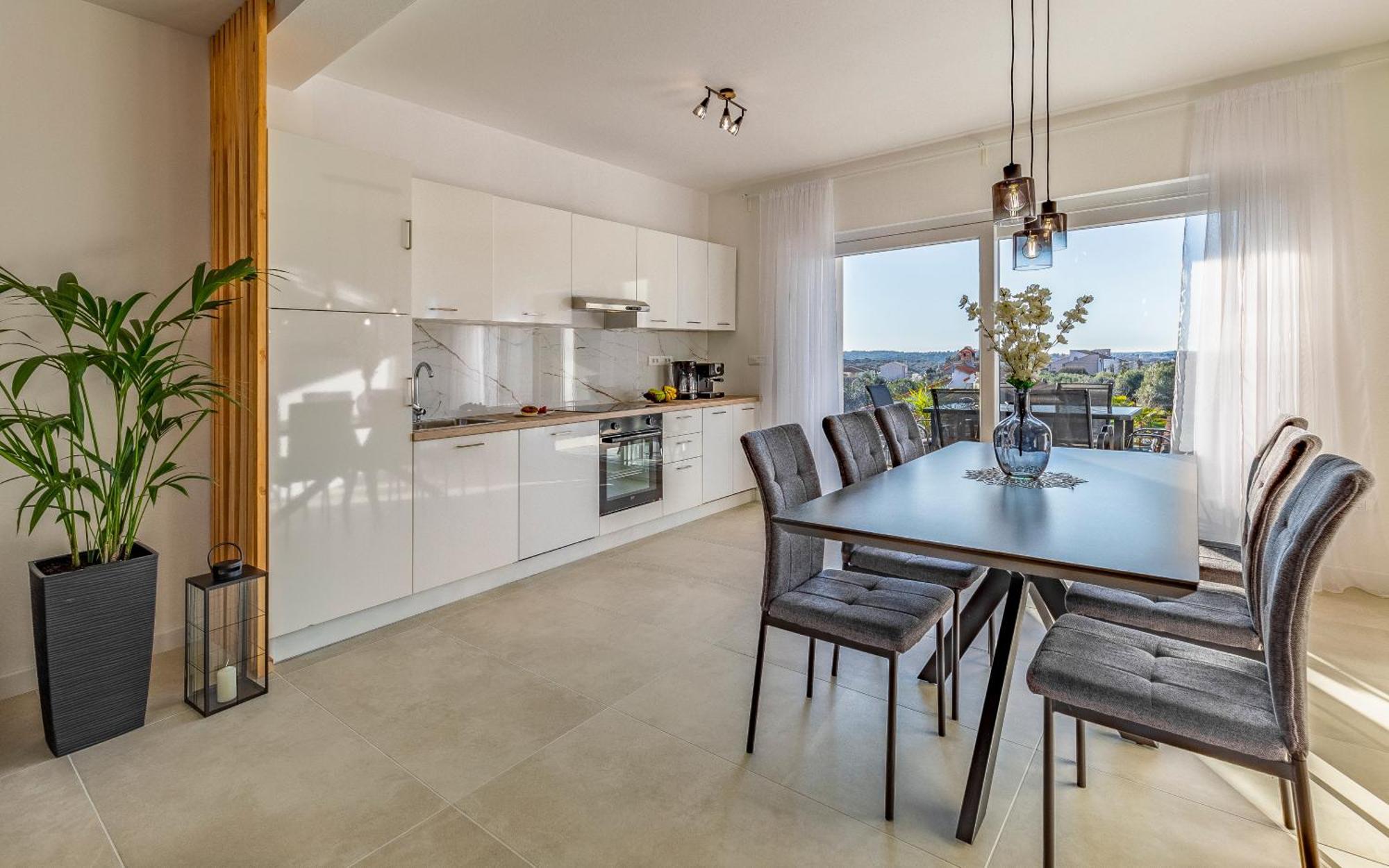 Veluana 3 With A Balcony Apartman