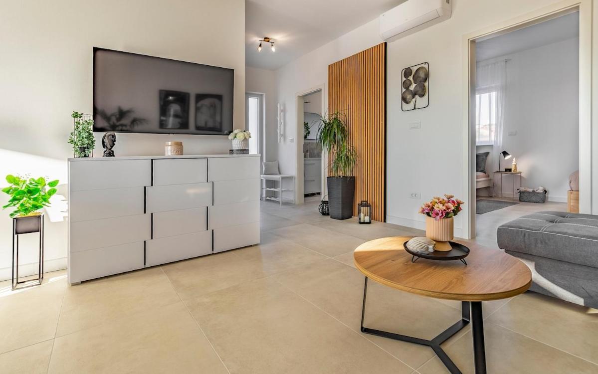 Veluana 3 With A Balcony Apartment *